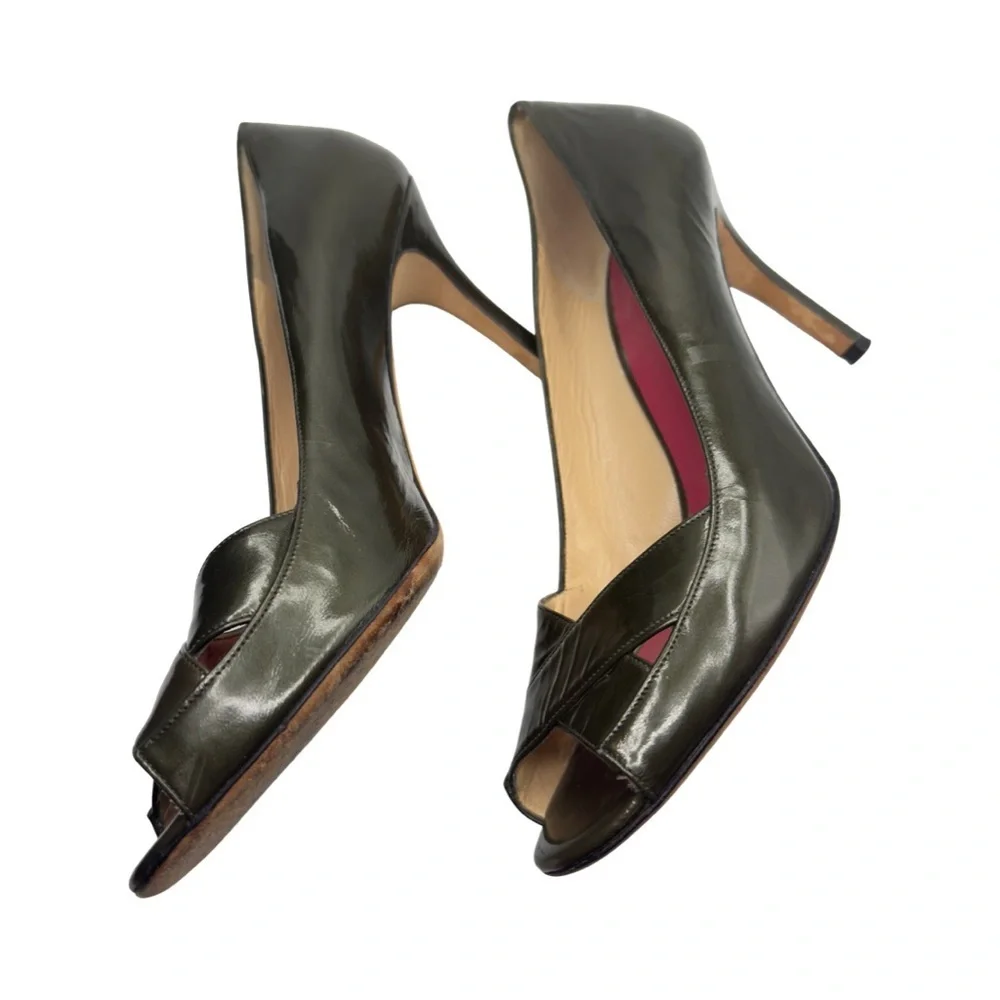 Kate Spade Green Heels with Peep-Toe Design